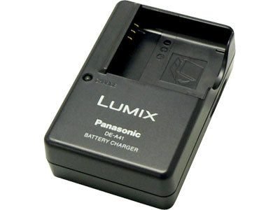 Panasonic DE-A41BD Battery Charger